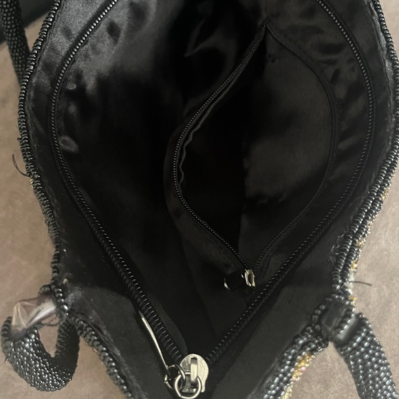 Intricate Beaded Purse. Small Handbag made of Satin and Acrylic Beads. - Picture 7 of 12